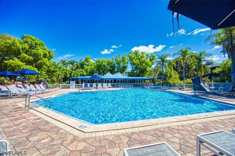Neapolitan Way #153 Naples, FL 34103