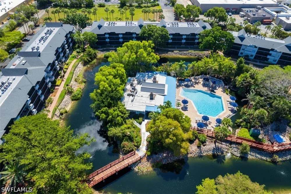 Neapolitan Way #153 Naples, FL 34103