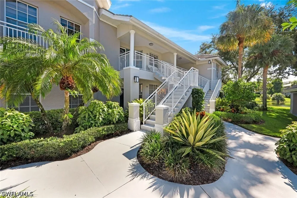 Chesterbrook Court #203 Naples, FL 34109