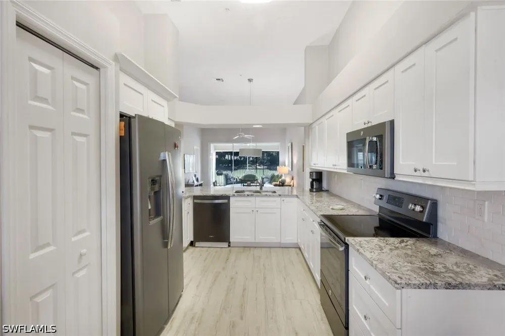 Chesterbrook Court #203 Naples, FL 34109