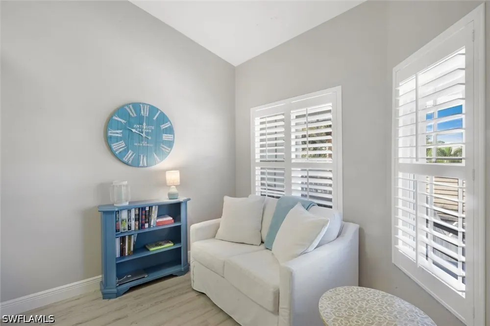 Chesterbrook Court #203 Naples, FL 34109