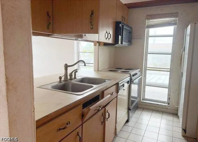 Tudor Drive #203 Cape Coral, FL 33904