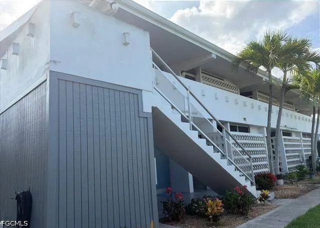 Tudor Drive #203 Cape Coral, FL 33904