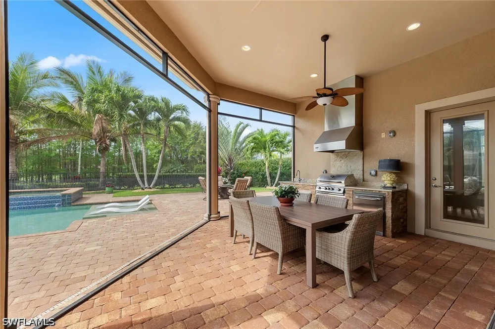 Tamworth Court Naples, FL 34119