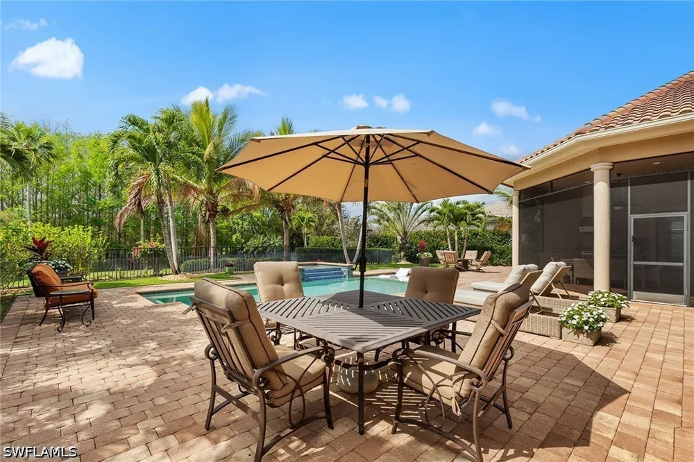 Tamworth Court Naples, FL 34119