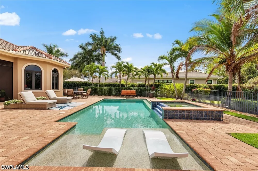 Tamworth Court Naples, FL 34119
