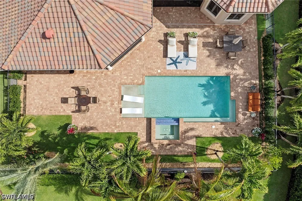 Tamworth Court Naples, FL 34119