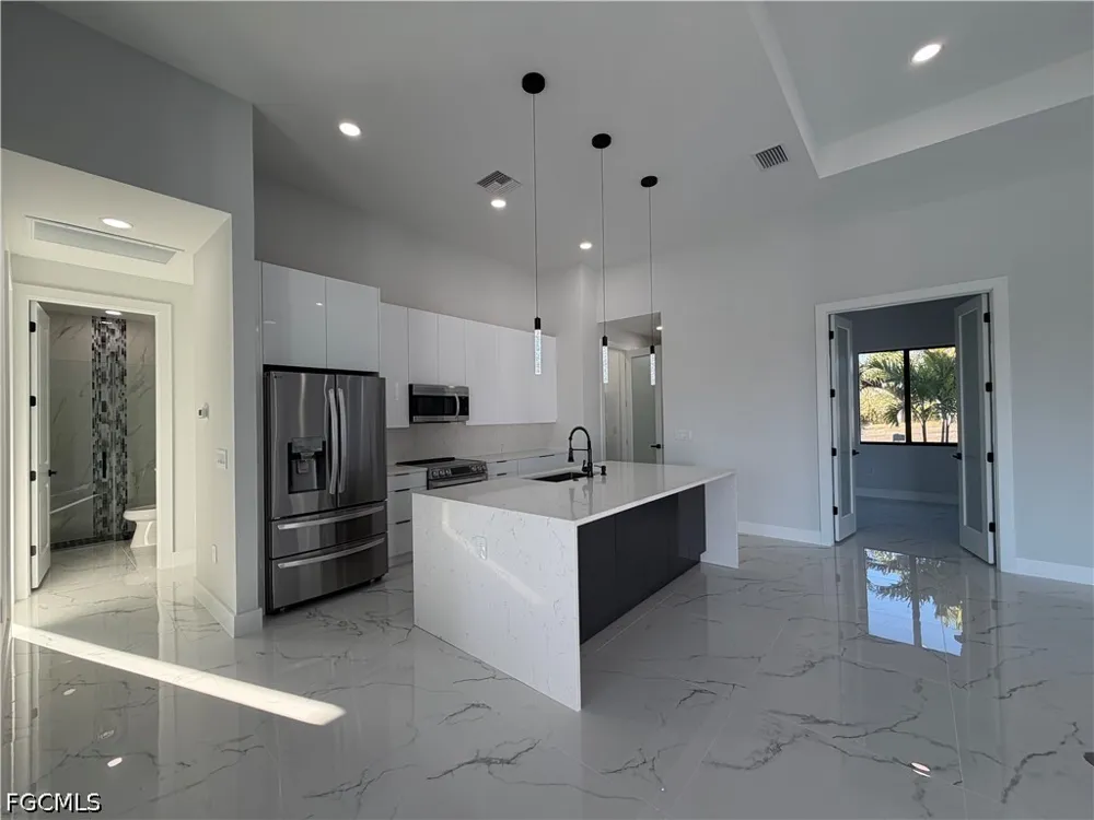 NE 6th Street Cape Coral, FL 33909