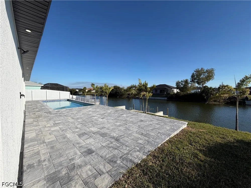 NE 6th Street Cape Coral, FL 33909