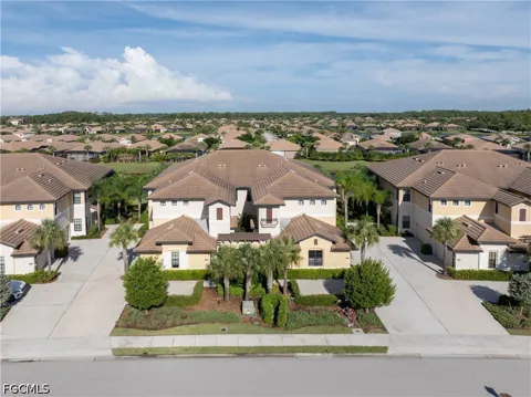 Casella Way #102
