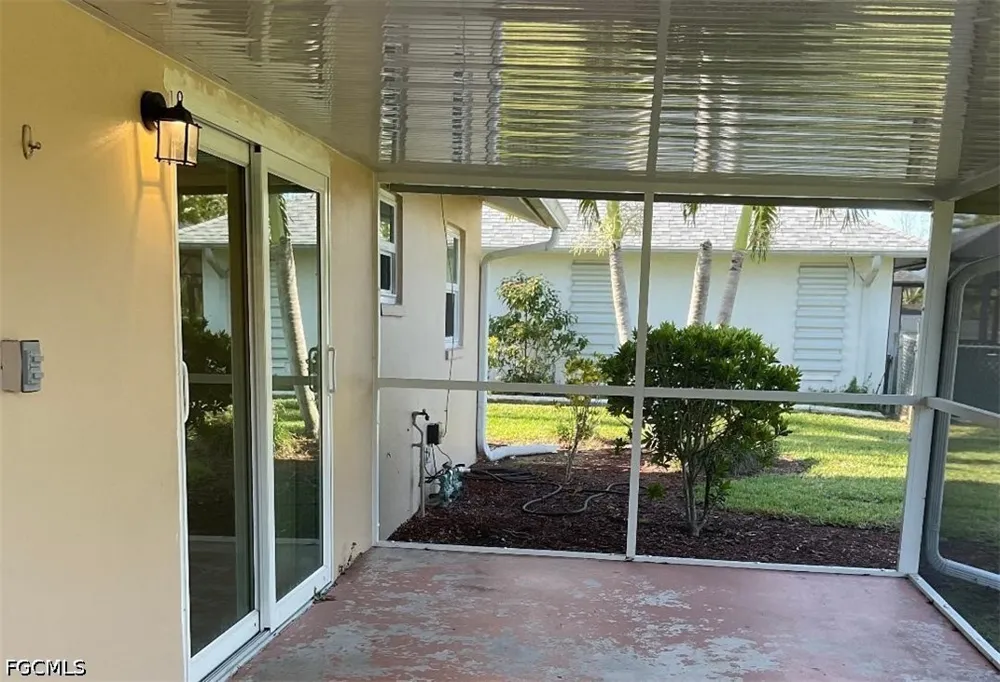 SE 1st Avenue Cape Coral, FL 33990