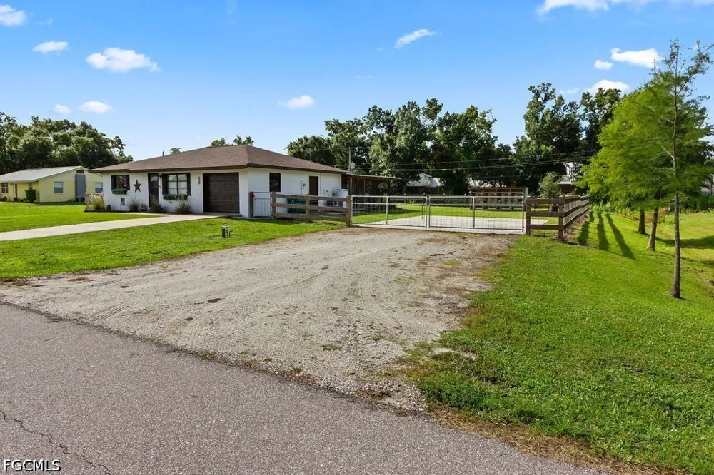Elm Road Punta Gorda, FL 33982