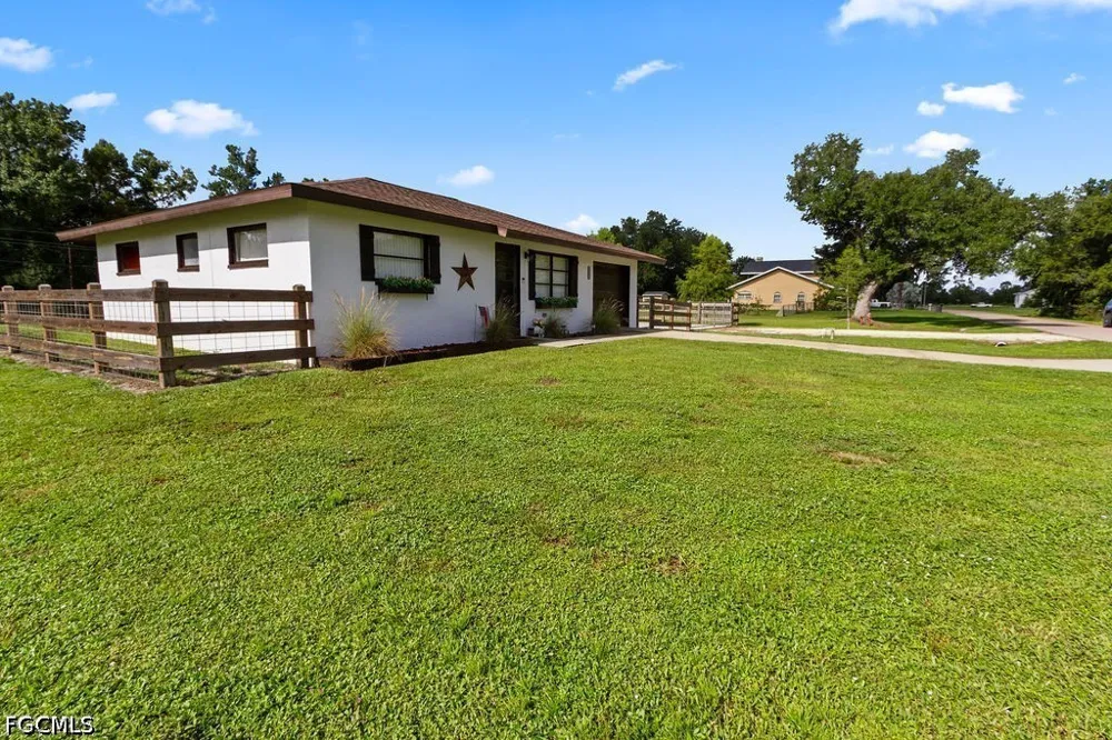 Elm Road Punta Gorda, FL 33982