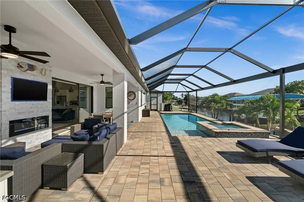 SW 25th Avenue Cape Coral, FL 33914