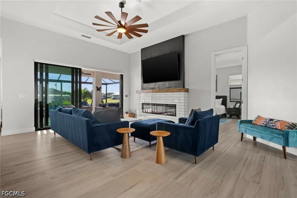 SW 25th Avenue Cape Coral, FL 33914