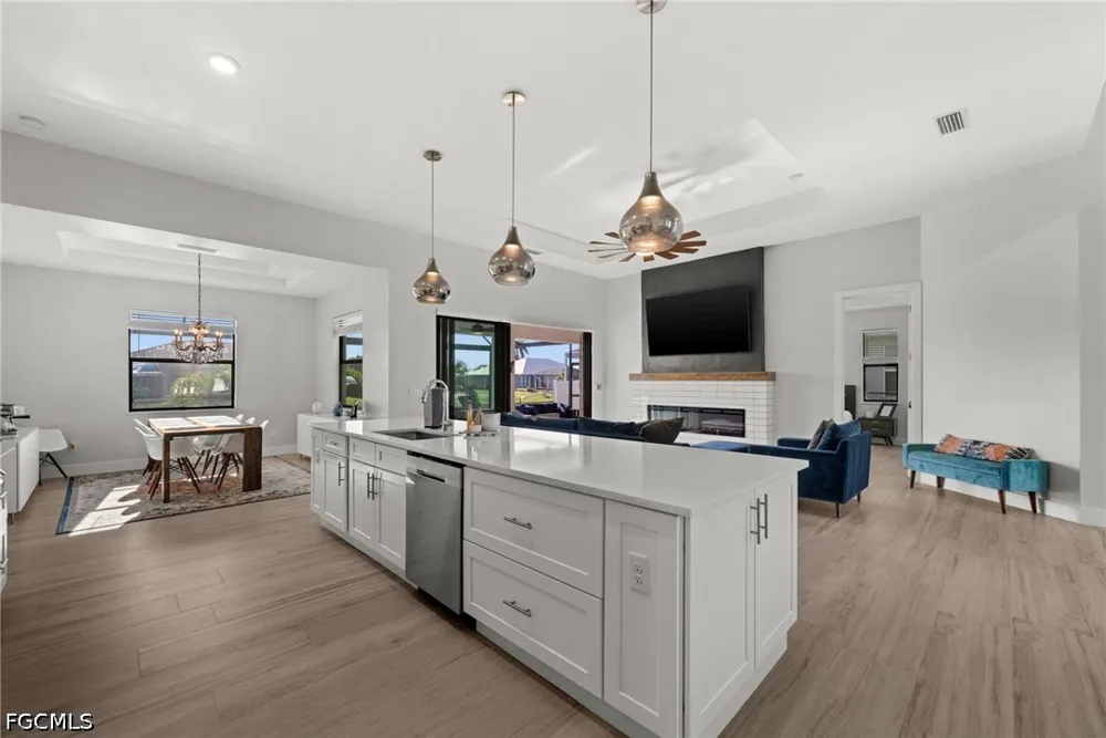 SW 25th Avenue Cape Coral, FL 33914