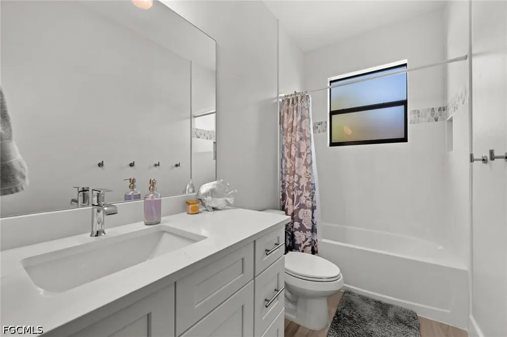 SW 25th Avenue Cape Coral, FL 33914