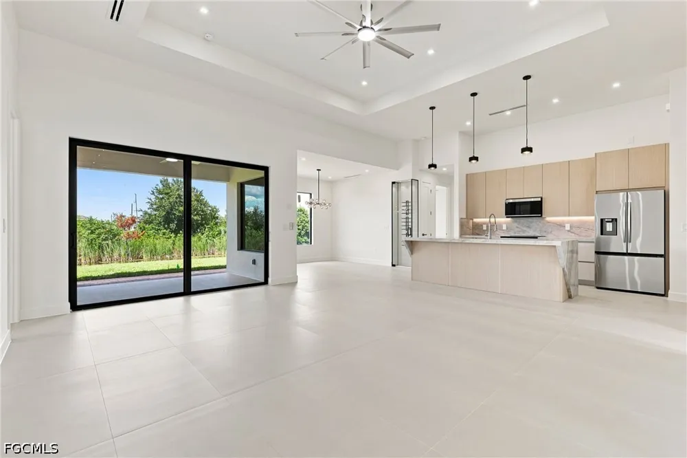 NE 15th Street Cape Coral, FL 33909