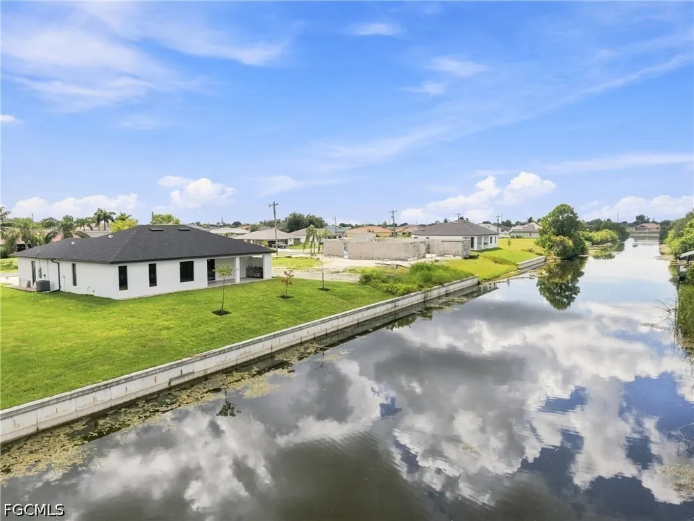 NE 15th Street Cape Coral, FL 33909