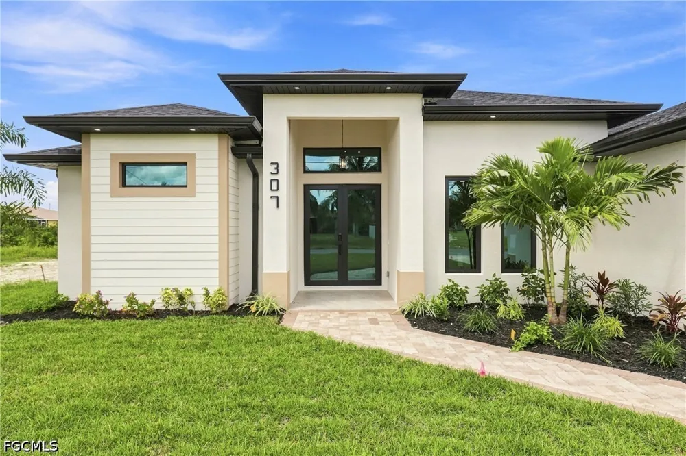 NE 15th Street Cape Coral, FL 33909