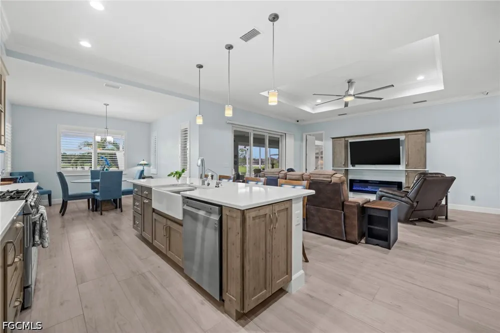 Van Buren Parkway Cape Coral, FL 33993