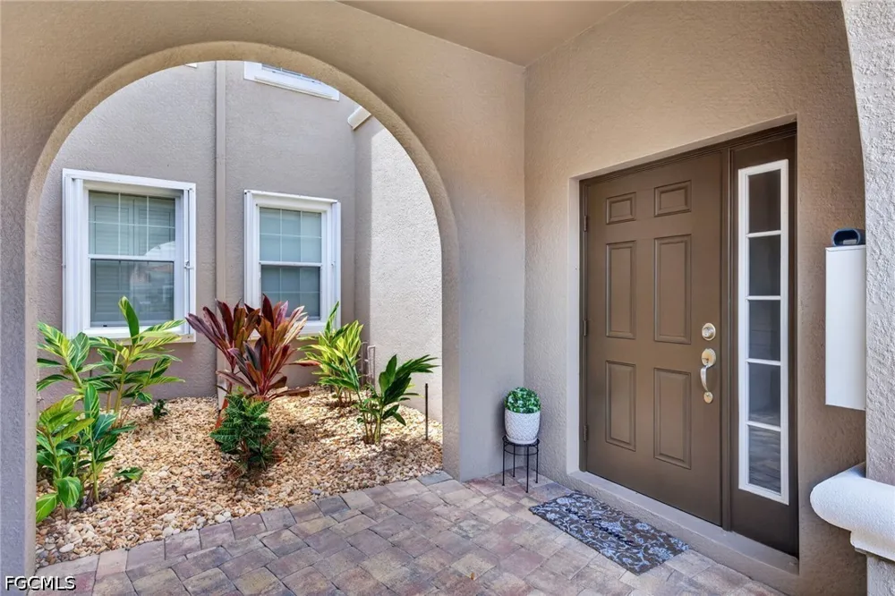 New Market Street #202 Fort Myers, FL 33913