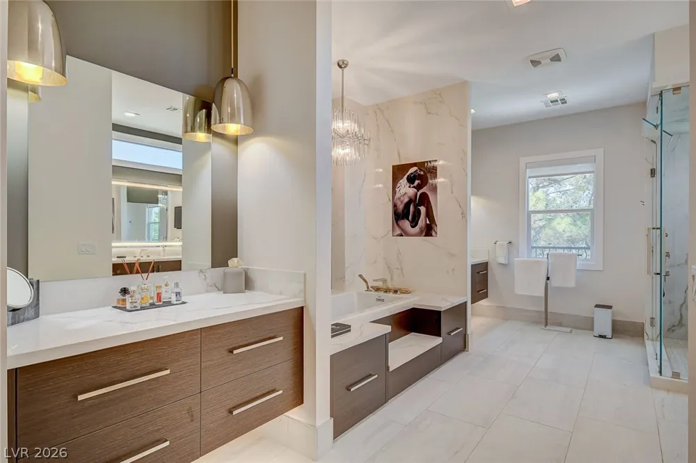 11827 Oakland Hills Drive Las Vegas, NV 89141