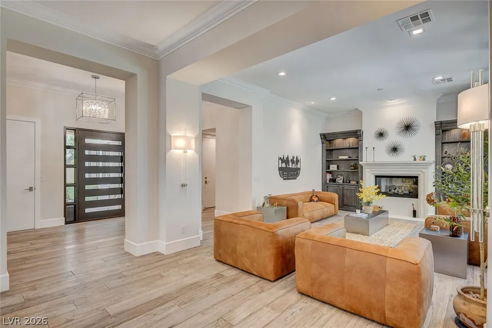 11827 Oakland Hills Drive Las Vegas, NV 89141