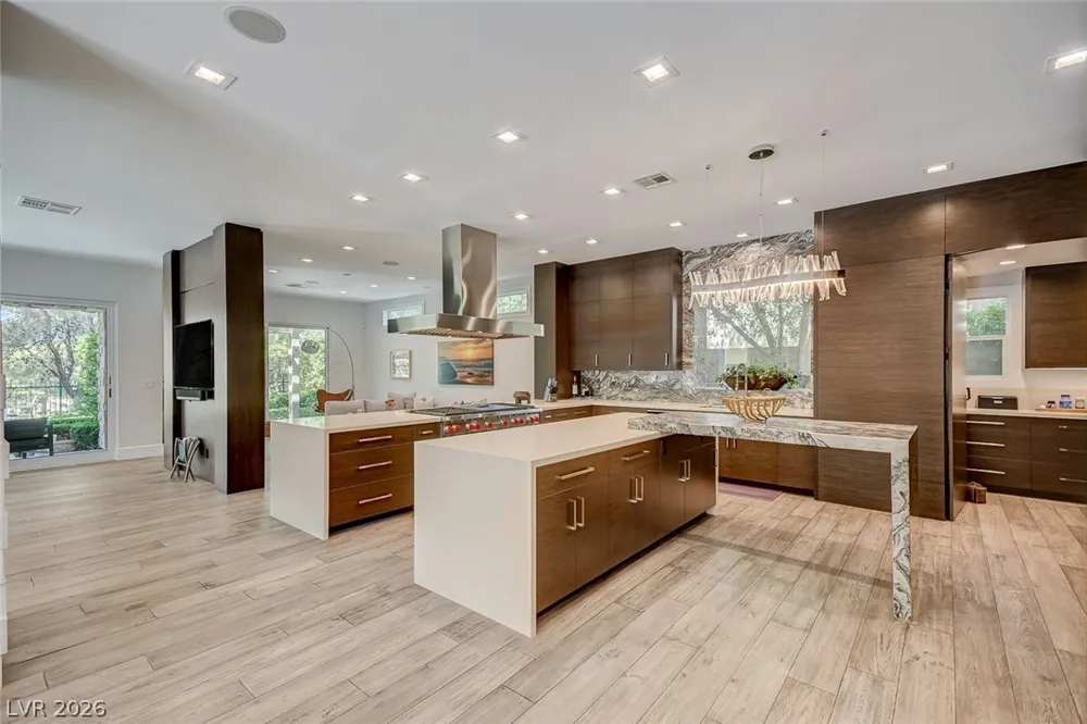 11827 Oakland Hills Drive Las Vegas, NV 89141