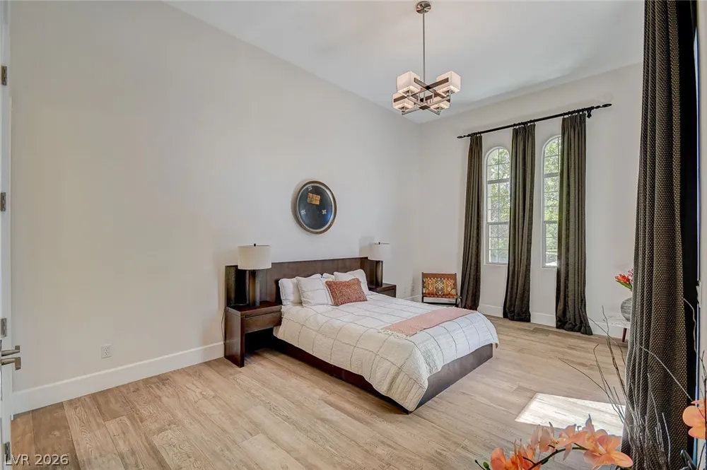 11827 Oakland Hills Drive Las Vegas, NV 89141