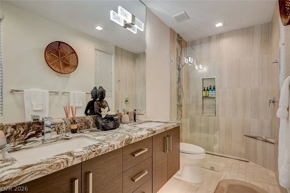 11827 Oakland Hills Drive Las Vegas, NV 89141