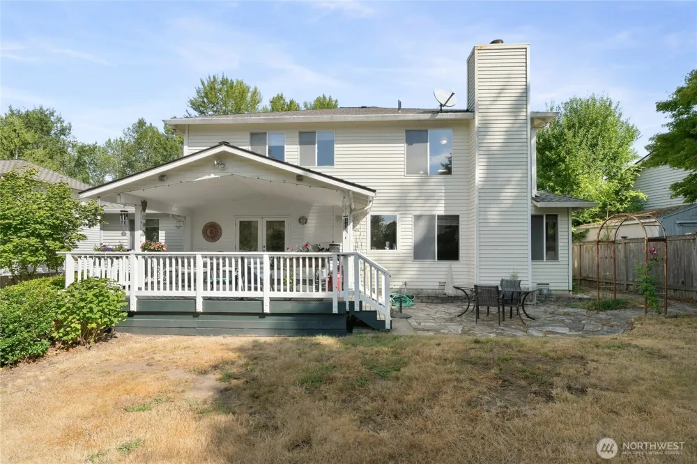 13011 SE 221st PL Kent, WA 98031