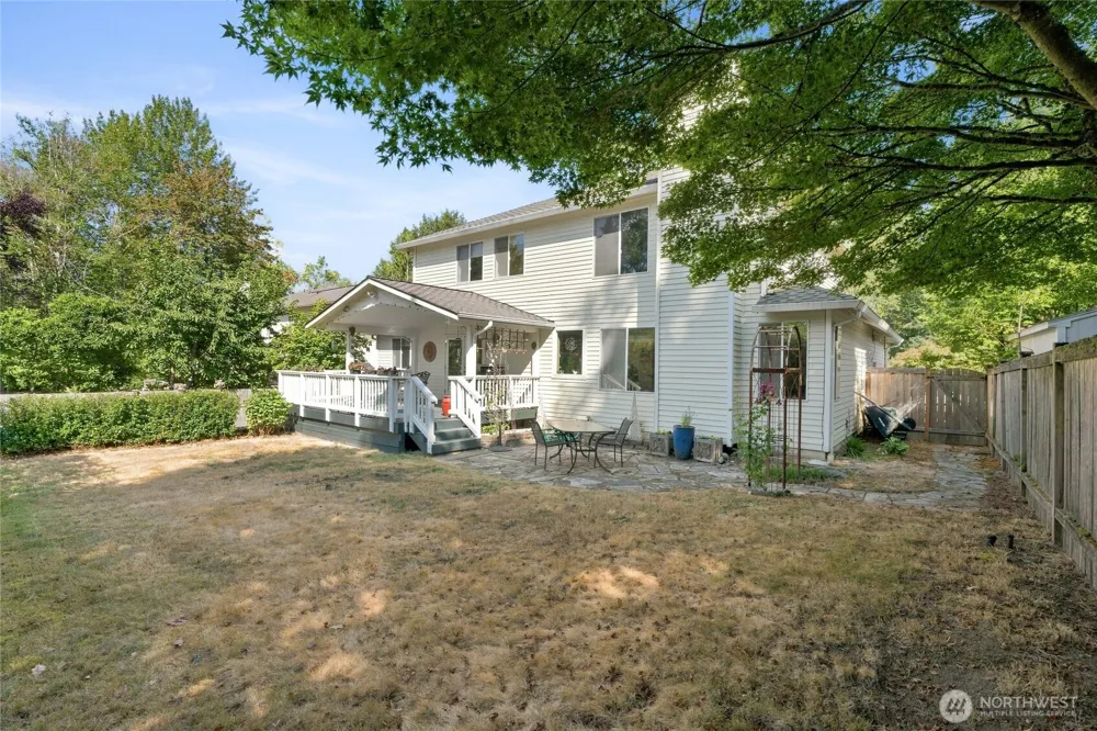 13011 SE 221st PL Kent, WA 98031