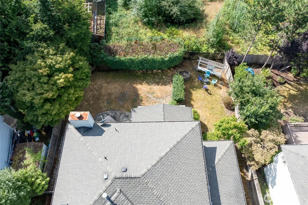 13011 SE 221st PL Kent, WA 98031