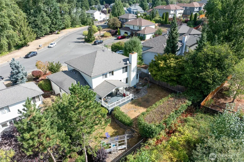 13011 SE 221st PL Kent, WA 98031