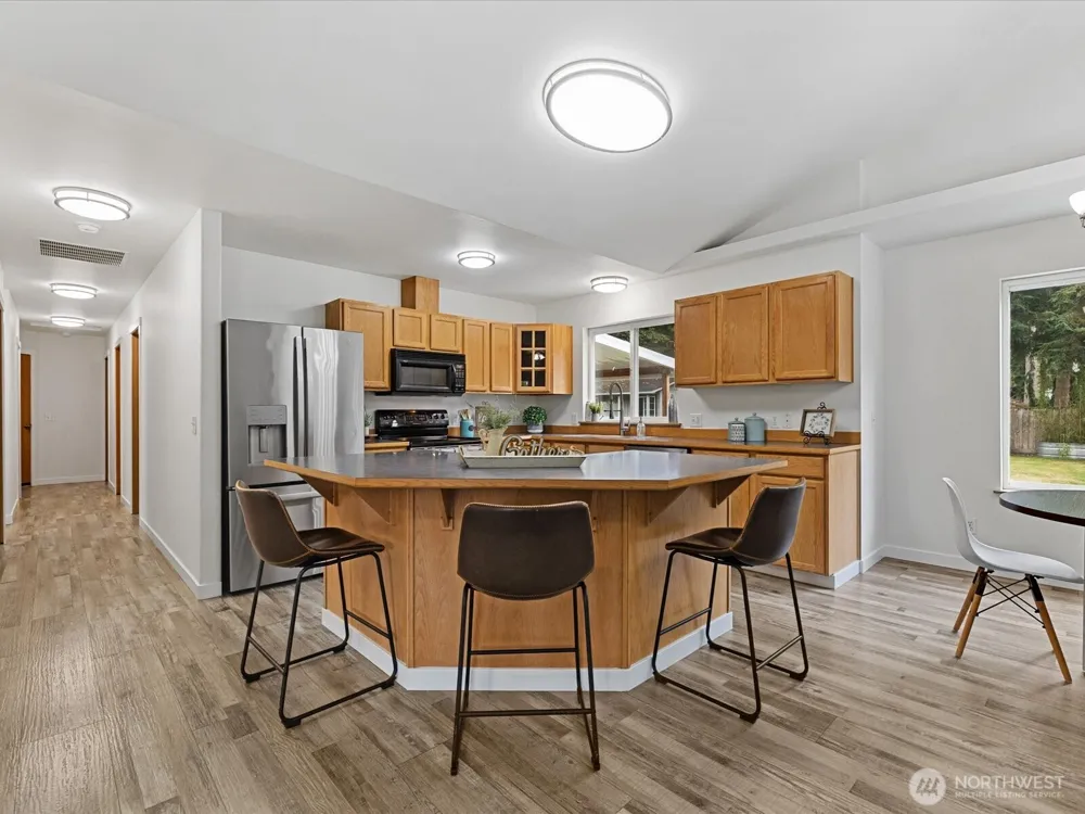 17228 120th Place NE Arlington, WA 98223