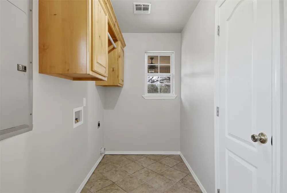 26997 E 161st Street S Coweta, OK 74429
