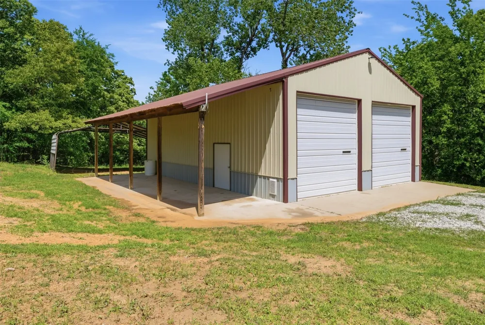 26997 E 161st Street S Coweta, OK 74429