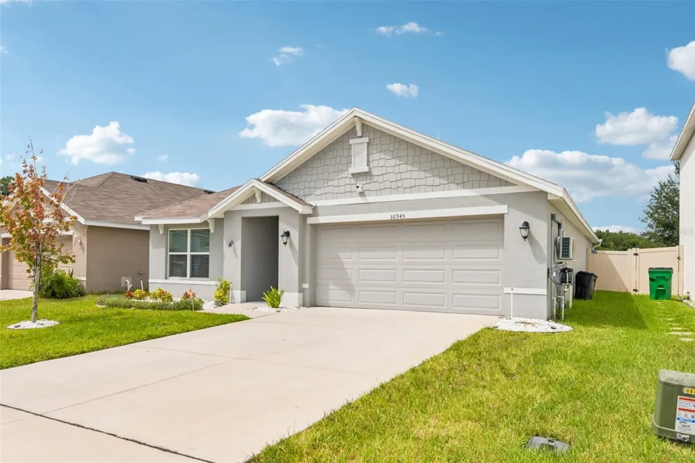 36945 GOFFAUX LOOP Zephyrhills, FL 33541