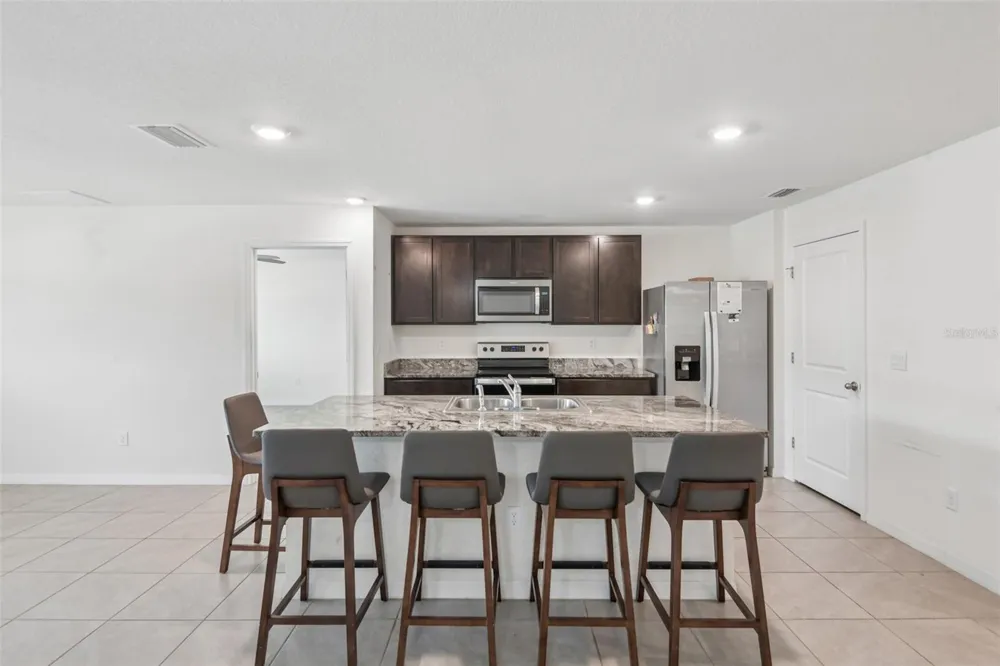 36945 GOFFAUX LOOP Zephyrhills, FL 33541