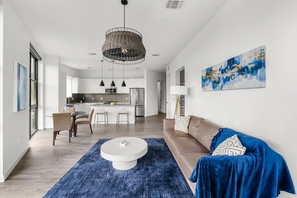 800 Embassy Drive #337 Austin, TX 78702