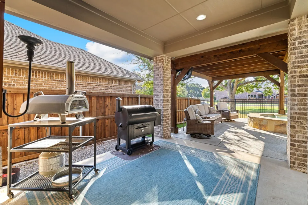 404 Lake Livingston Trail McKinney, TX 75071