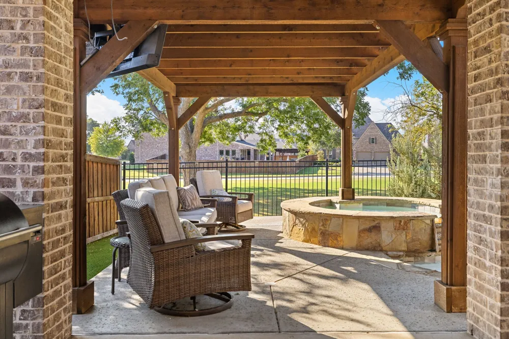 404 Lake Livingston Trail McKinney, TX 75071