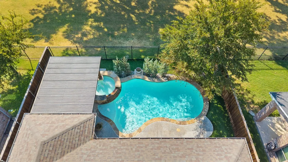 404 Lake Livingston Trail McKinney, TX 75071