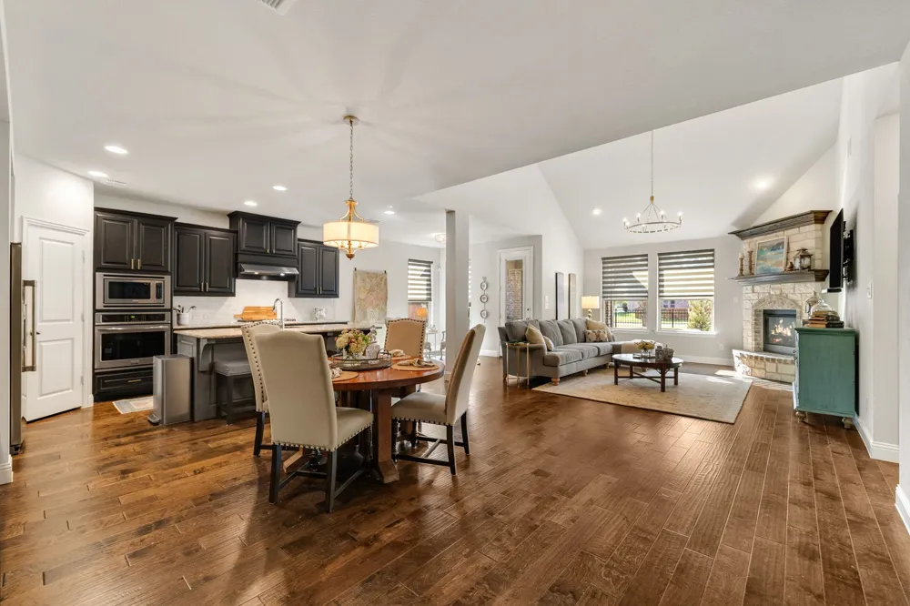 404 Lake Livingston Trail McKinney, TX 75071