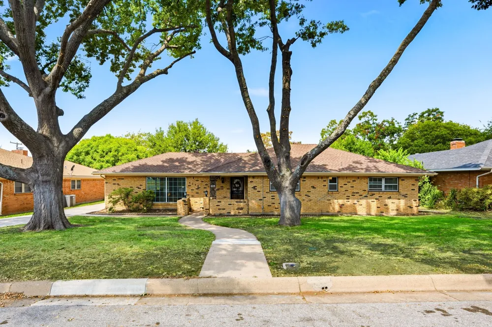 6248 Winifred Drive Fort Worth, TX 76133