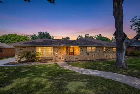 6248 Winifred Drive