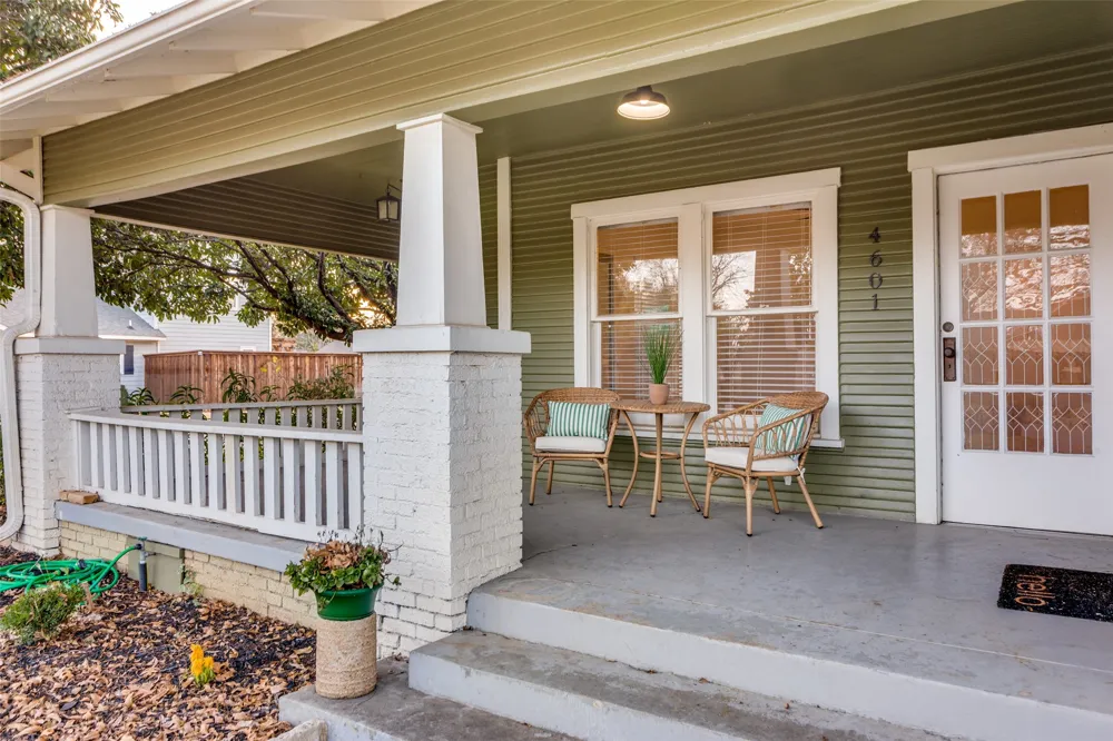 25 Hulen Street Fort Worth, TX 76107