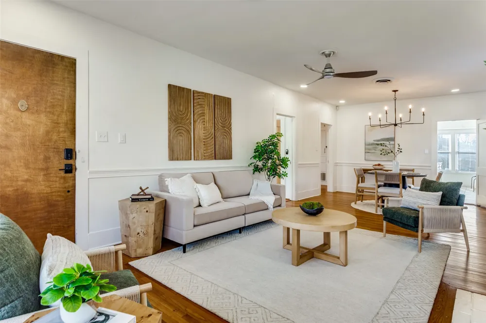 25 Hulen Street Fort Worth, TX 76107