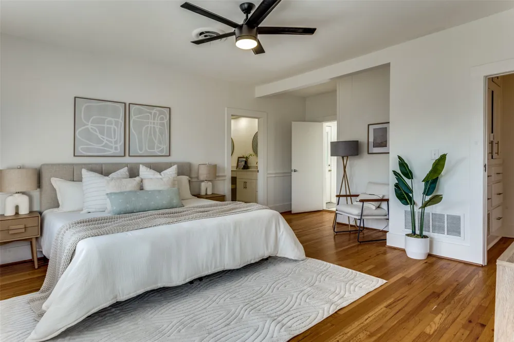 25 Hulen Street Fort Worth, TX 76107